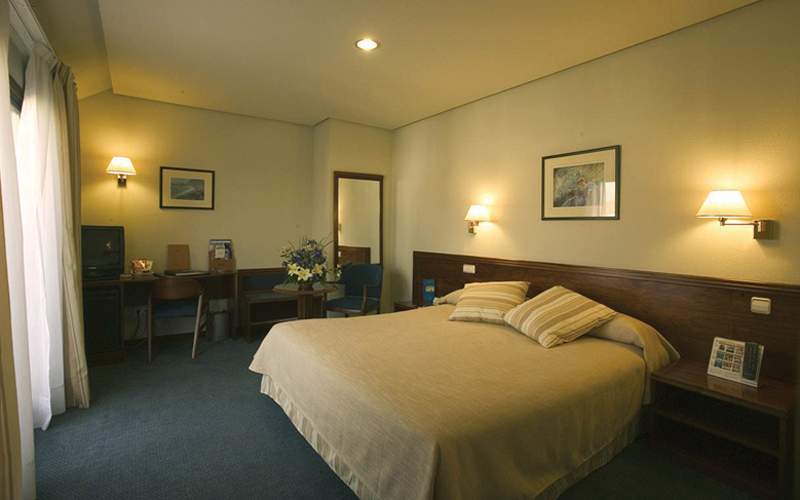 Hesperia Vigo Hotel Room photo